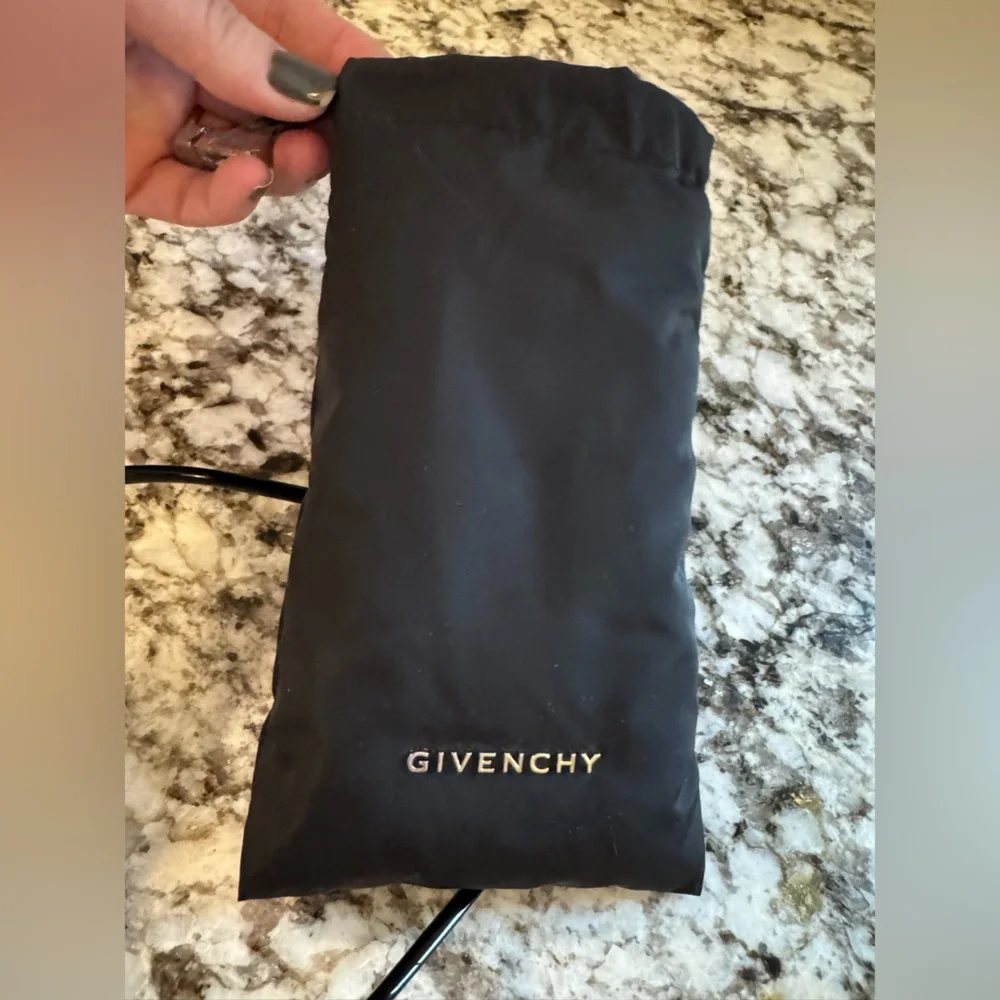 Givenchy GV Day Pilot Sunglasses